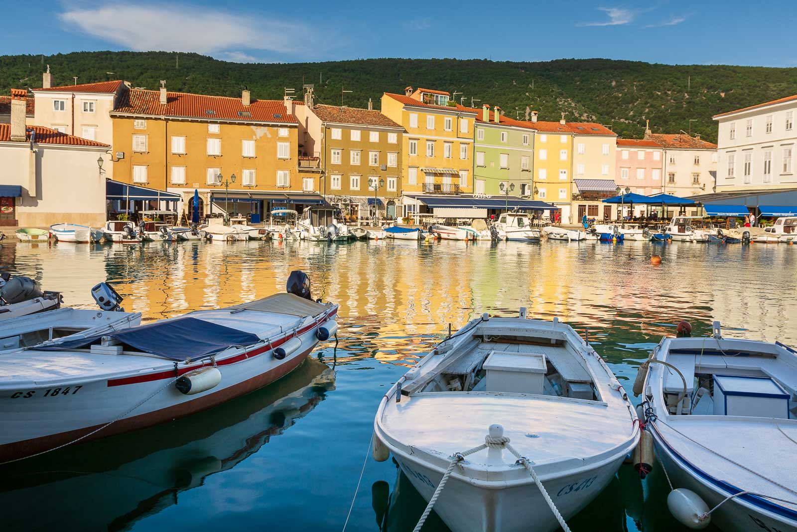 Cres haven, Kvarner baai, Kroatië